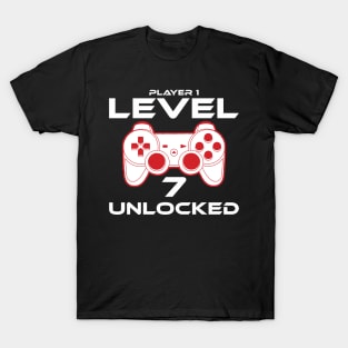 Level 7 Unlocked 7th Birthday Gamer Gift T-Shirt